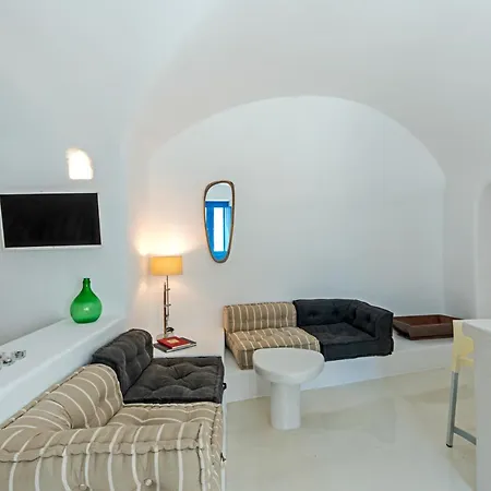Holiday home Crown Of Fira