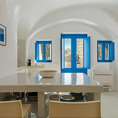 Crown Of Fira Holiday home Firostefani
