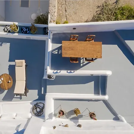Holiday home Crown Of Fira Firostefani