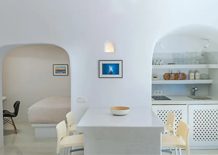 Crown Of Fira Dom wakacyjny *